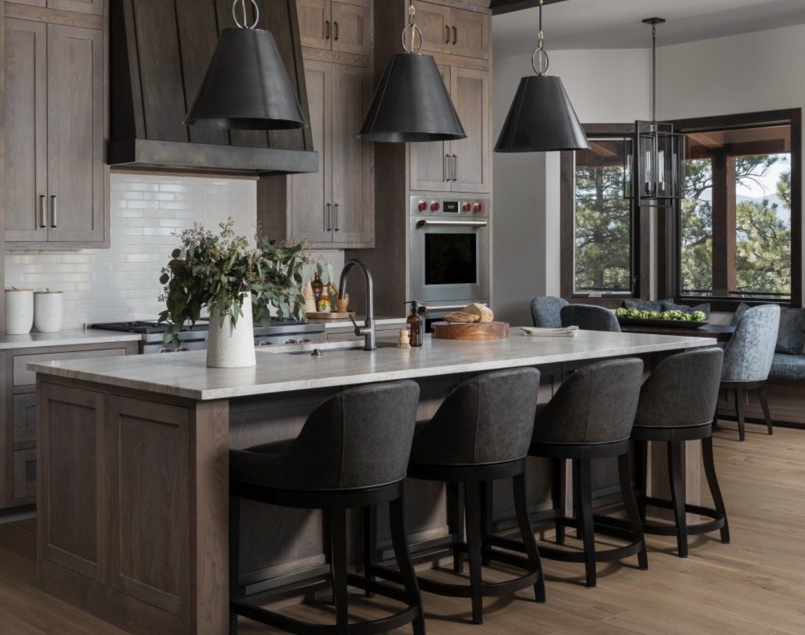 Bedroom & Dark Oak Kitchen photo 3